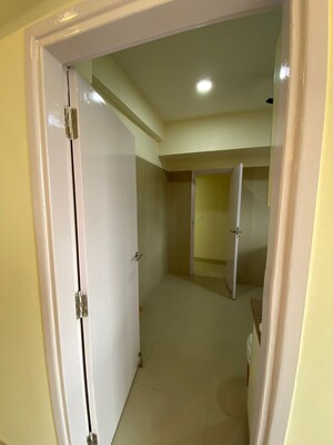 Building Lobby in 3.5 BHK Apartment at Emaar Emerald Floors Premier, Sector 65 – for Rent