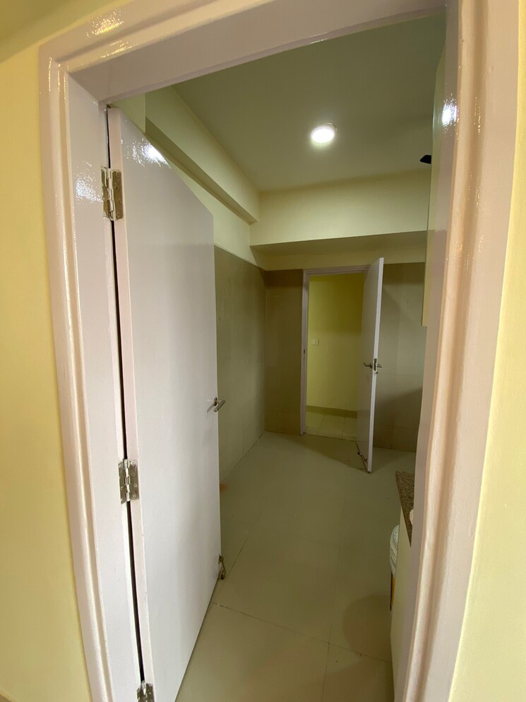 undefined, emaar-emerald-floors-premier 3.5 Bedroom 1650 Sq.Ft. Apartment In Sector 65 Gurgaon 9370793