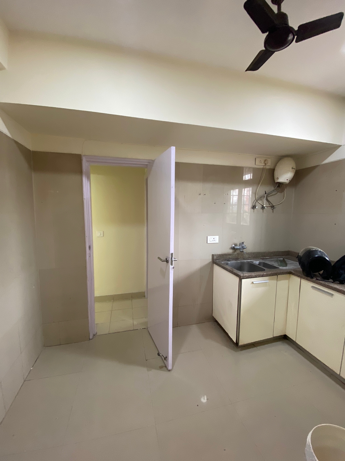 3.5 BHK Apartment For Rent in Emaar Emerald Floors Premier