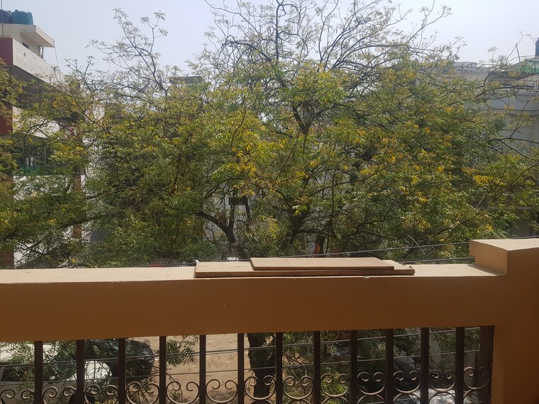 Balcony, shanti-plaza-vaishali 1.5 Bedroom 700 Sq.Ft. Builder Floor In Vaishali Sector 4 Ghaziabad 9370709