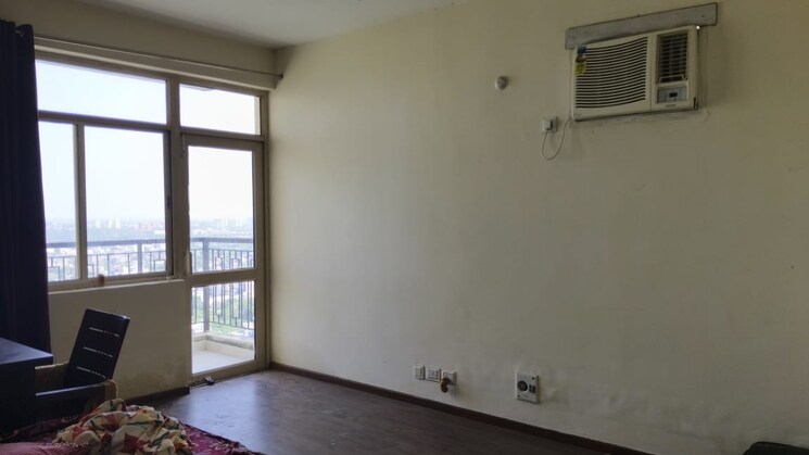 Room, gomti nagar 3 Bedroom 1800 Sq.Ft. Apartment In Gomti Nagar Lucknow 9370891