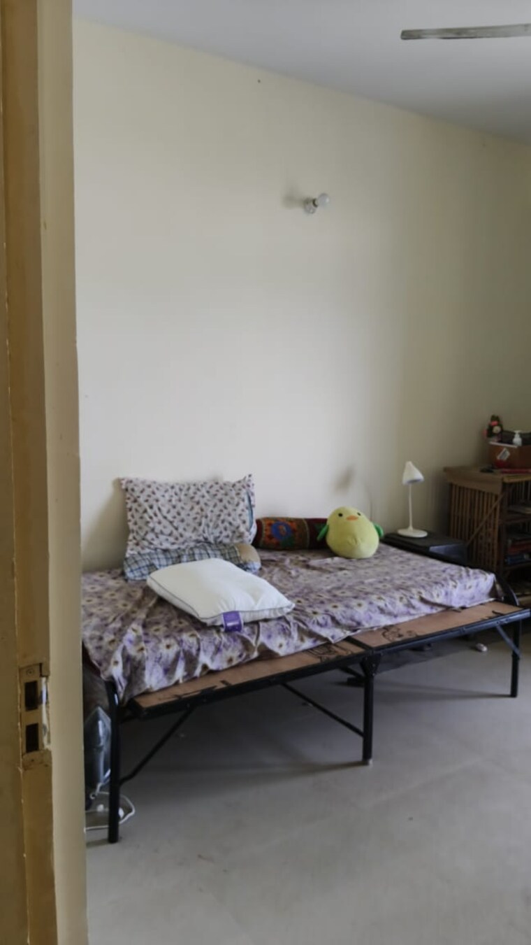 Bedroom, gomti nagar 3 Bedroom 1800 Sq.Ft. Apartment In Gomti Nagar Lucknow 9370891
