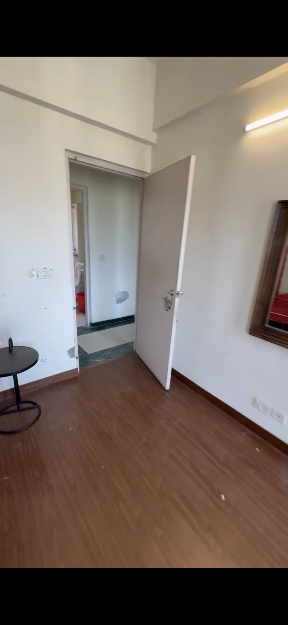 2 BHK + Study Room Apartment For Sale in Amrapali Zodiac