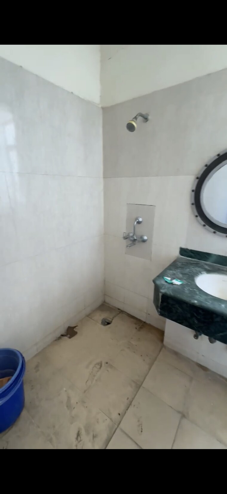Bathroom, amrapali-zodiac 2 Bedroom 1075 Sq.Ft. Apartment In Sector 120 Noida 9370893