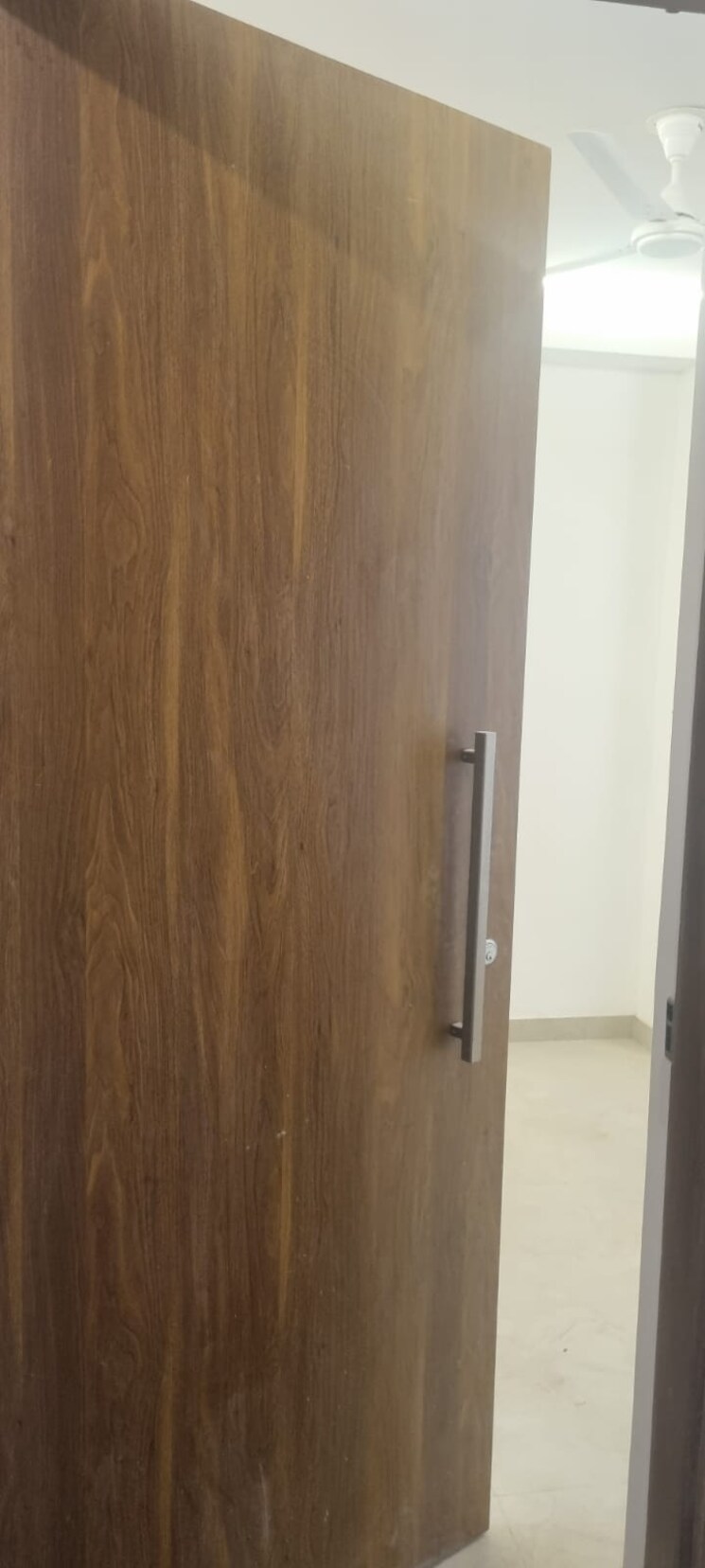 undefined, sector 55 2 Bedroom 160 Sq.Yd. Builder Floor In Sector 55 Gurgaon 9370921