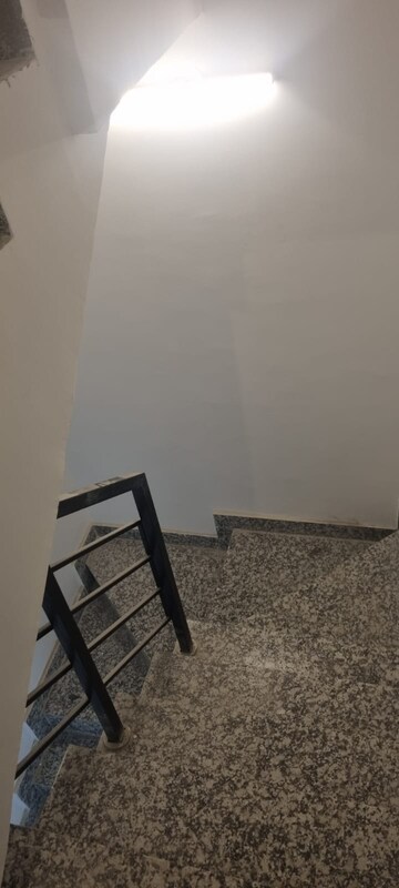 Staircase in 2 BHK Builder Floor at Sector 55 – for Rent