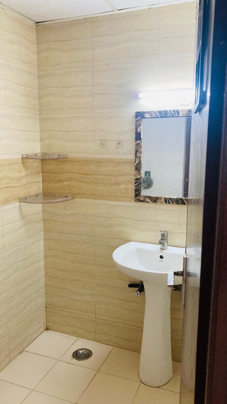 Bathroom, supertech-ecociti 1 RK 491 Sq.Ft. Apartment In Sector 137 Noida 9371004