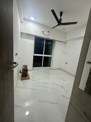 Bedroom in 2 BHK Apartment at Kanakia Silicon Valley, Powai – for Rent