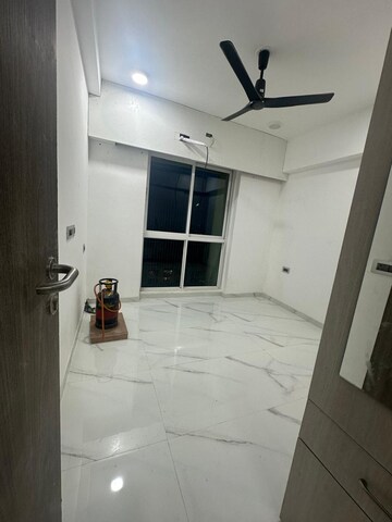 Bedroom in 2 BHK Apartment at Kanakia Silicon Valley, Powai – for Rent