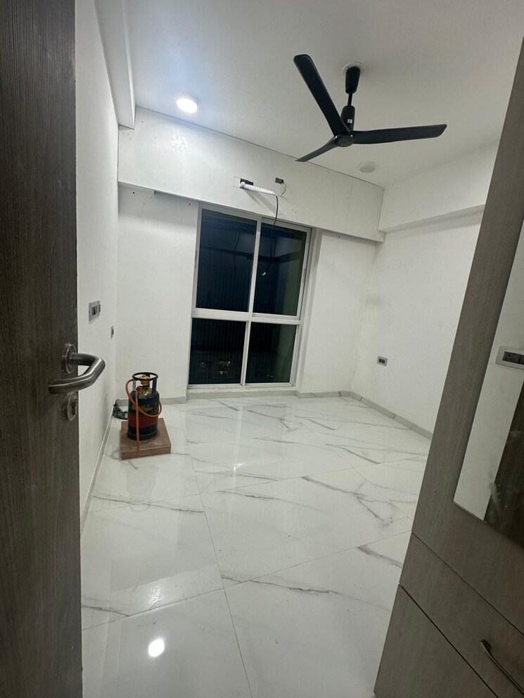 Bedroom, kanakia-silicon-valley 2 Bedroom 820 Sq.Ft. Apartment In Powai Mumbai 9371139