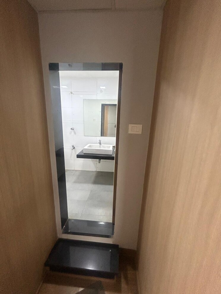 Floor Plan, one-bkc Commercial Office Space 800 Sq.Ft. In Bandra East Mumbai 9371264