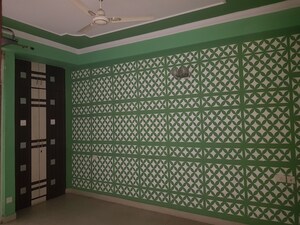 Living Room in 1.5 BHK Builder Floor at Shanti Plaza Vaishali, Vaishali Sector 4 – for Rent