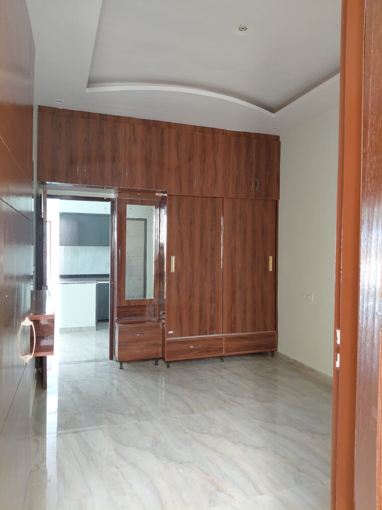 Room, kharar mohali road 4 Bedroom 125 Sq.Yd. Independent House In Kharar Mohali Road Kharar 9371257