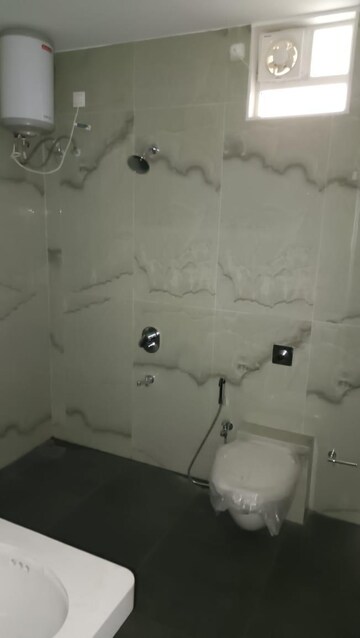 Master Bedroom in 4 BHK Apartment at Nahar Amrit Shakti, Chandivali – for Sale