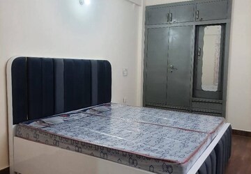Bedroom in 3 BHK Apartment at Amrapali Platinum, Sector 119 – for Sale