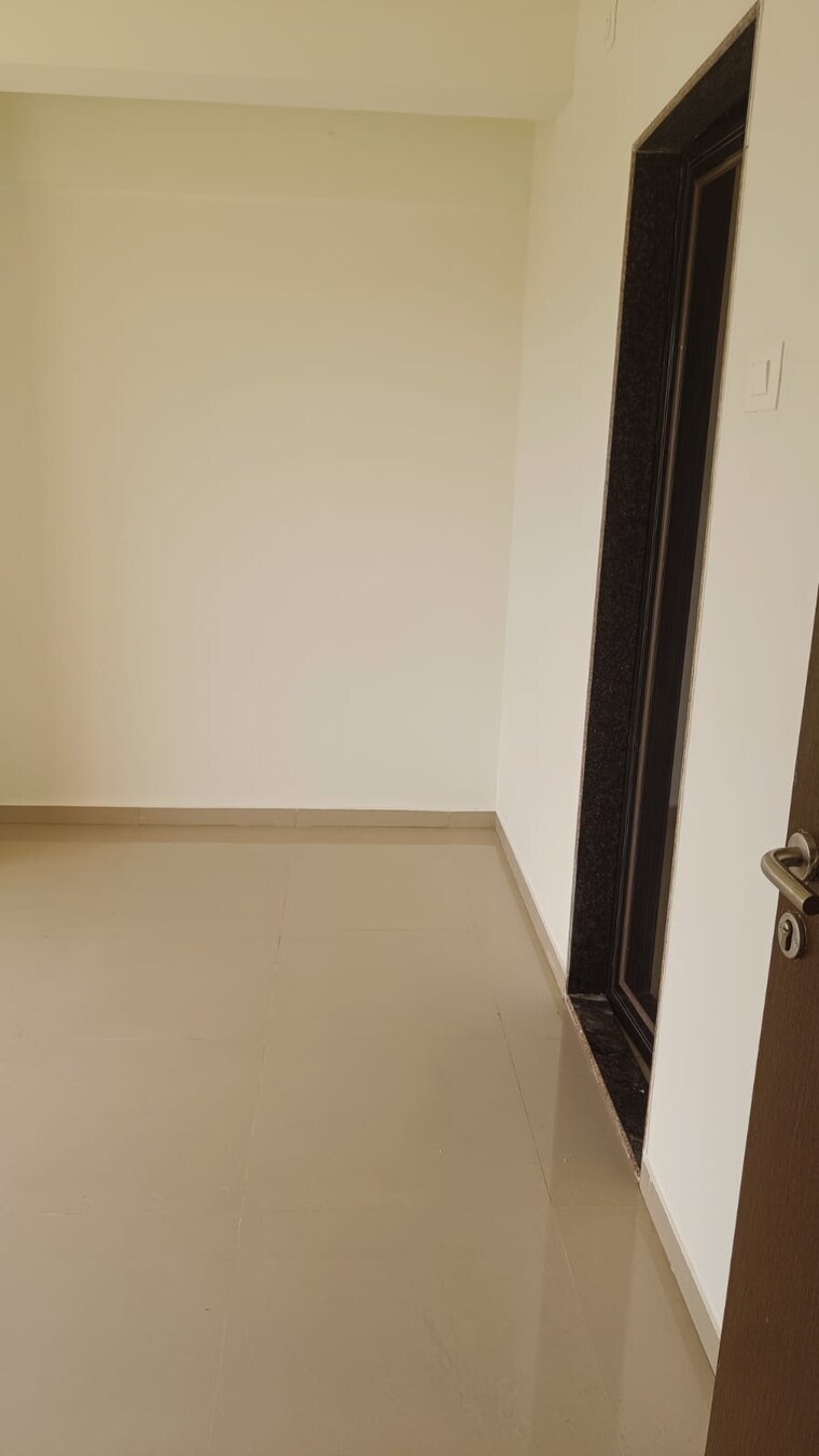 Room, puraniks-tokyo-bay 1 Bedroom 408 Sq.Ft. Apartment In Kasarvadavali Thane 9371377