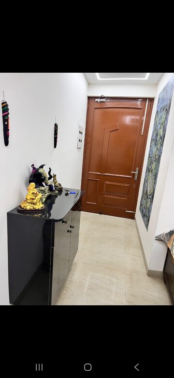 Furnished Amenities in 3 BHK Apartment at Sushma Empiria, International Airport Road – for Sale