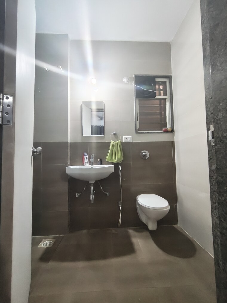 Bathroom, guardian-eastern-meadows 2 Bedroom 800 Sq.Ft. Apartment In Wagholi Pune 9371417