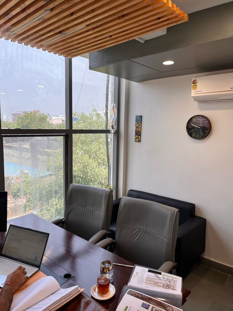 Team Area, okhla Commercial Office Space 1500 Sq.Ft. In Okhla Delhi 9371393