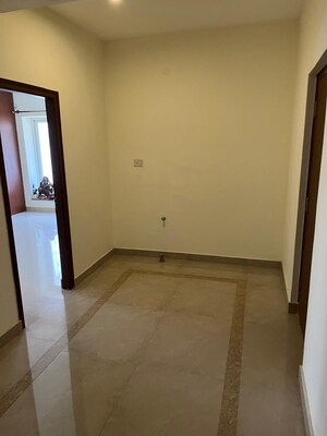 Room in 2 BHK Builder Floor at Madhyamgram – for Rent