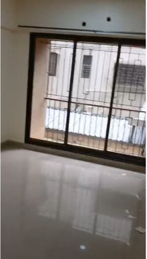 Bedroom in 2 BHK Apartment at Garden View Chembur, Chembur – for Rent