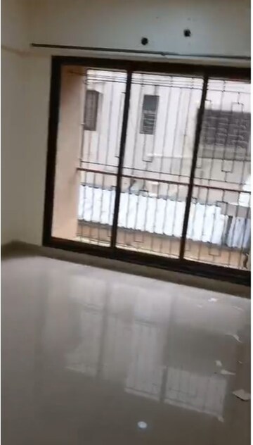 Bedroom in 2 BHK Apartment at Garden View Chembur, Chembur – for Rent