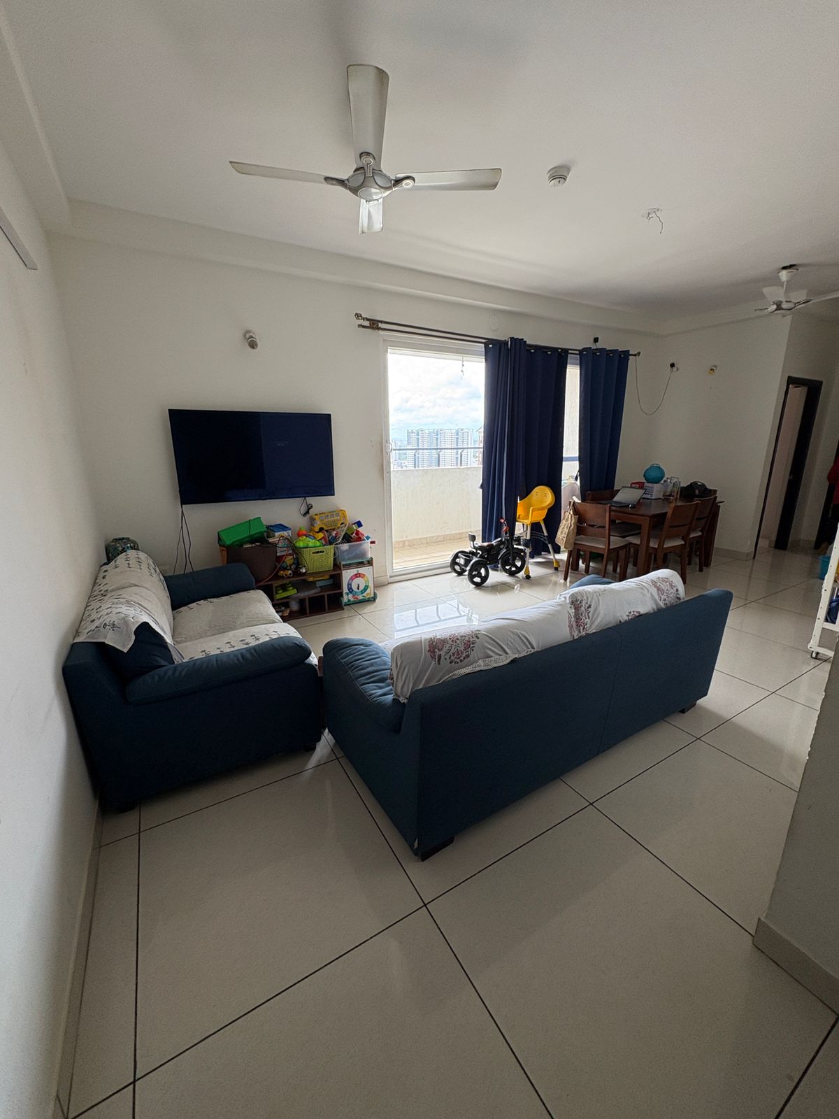 3 BHK Apartment For Rent in Prestige Lakeside Habitat