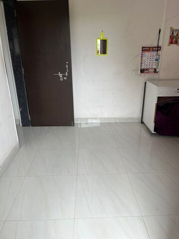 Room in  Office Space at Pearl Mansion Marine Lines, Marine Lines – for Rent