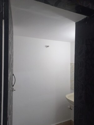 Room in 3 BHK Independent House at Ejipura – for Rent