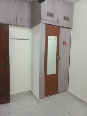 Room in 3 BHK Independent House at Ejipura – for Rent