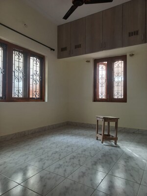 Room in 3 BHK Independent House at Ejipura – for Rent