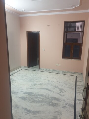 2 BHK Independent House For Rent in Sector 16