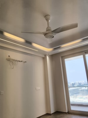 Furnished Amenities in 4 BHK Builder Floor at BPTP Eden Estate, Sector 81 – for Rent