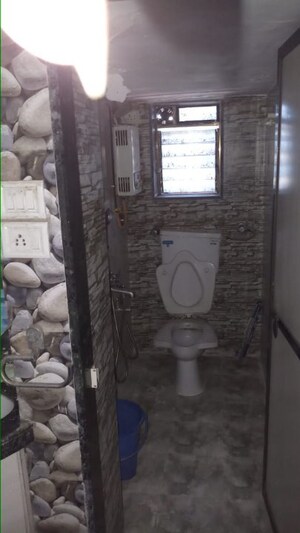 Bathroom in 2 BHK Apartment at Vakola – for Rent