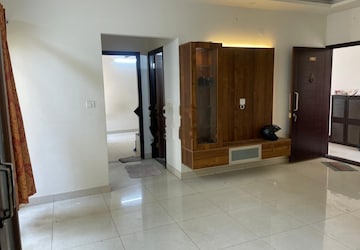 Room in 2 BHK Apartment at Vaishnavi Serene, Yelahanka – for Rent