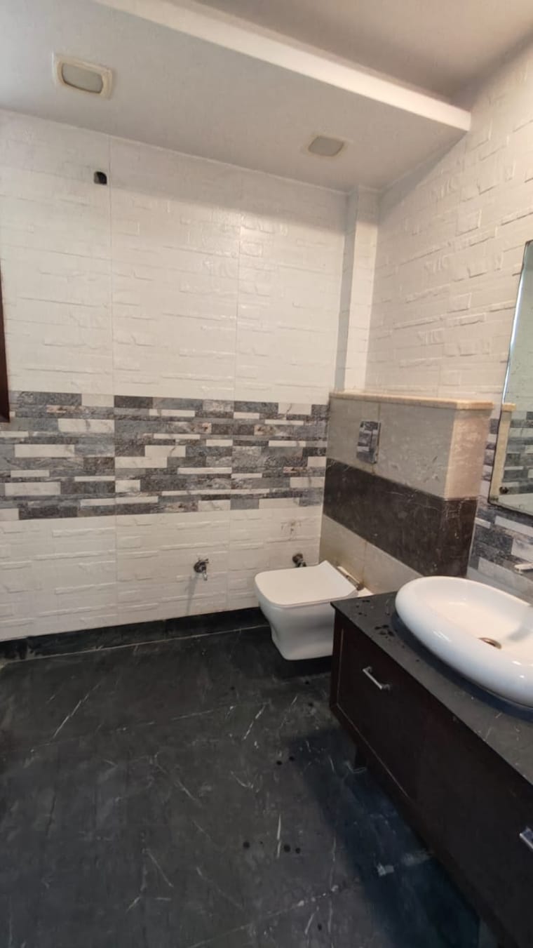 Master Bedroom, saket 4 Bedroom 2700 Sq.Ft. Builder Floor In Saket Delhi 9371696