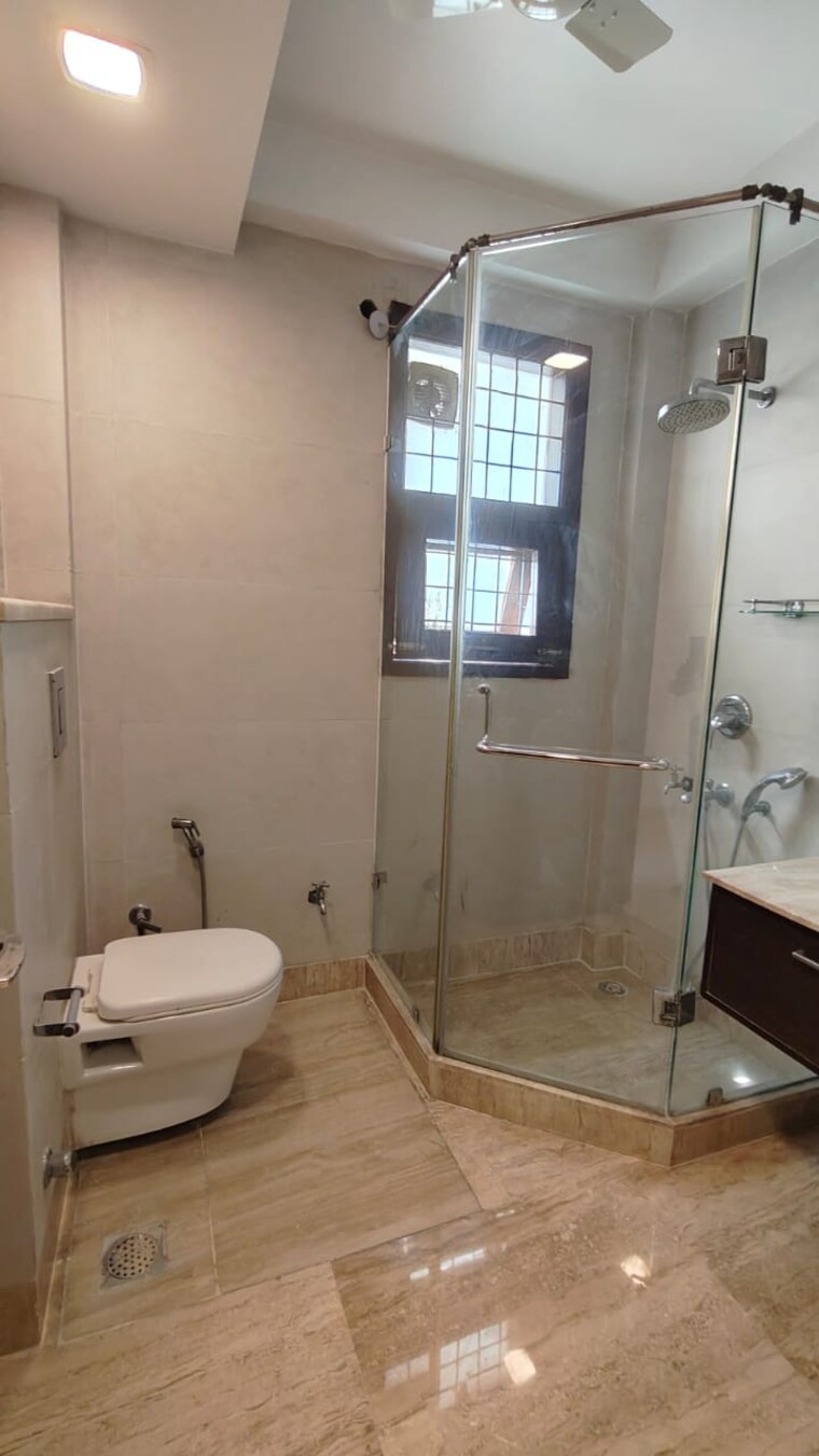 Bathroom, saket 4 Bedroom 2700 Sq.Ft. Builder Floor In Saket Delhi 9371696
