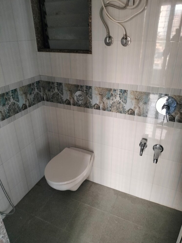 Bathroom, tiara-hills 1 Bedroom 350 Sq.Ft. Apartment In Mira Road Thane 9371899