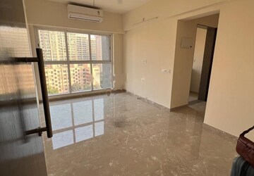 Room in 2 BHK Apartment at Castle Rock, Powai – for Rent