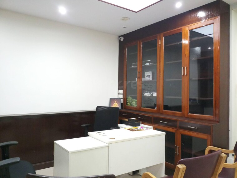 Living Room, bavdhan Commercial Office Space 4800 Sq.Ft. In Bavdhan Pune 9372013
