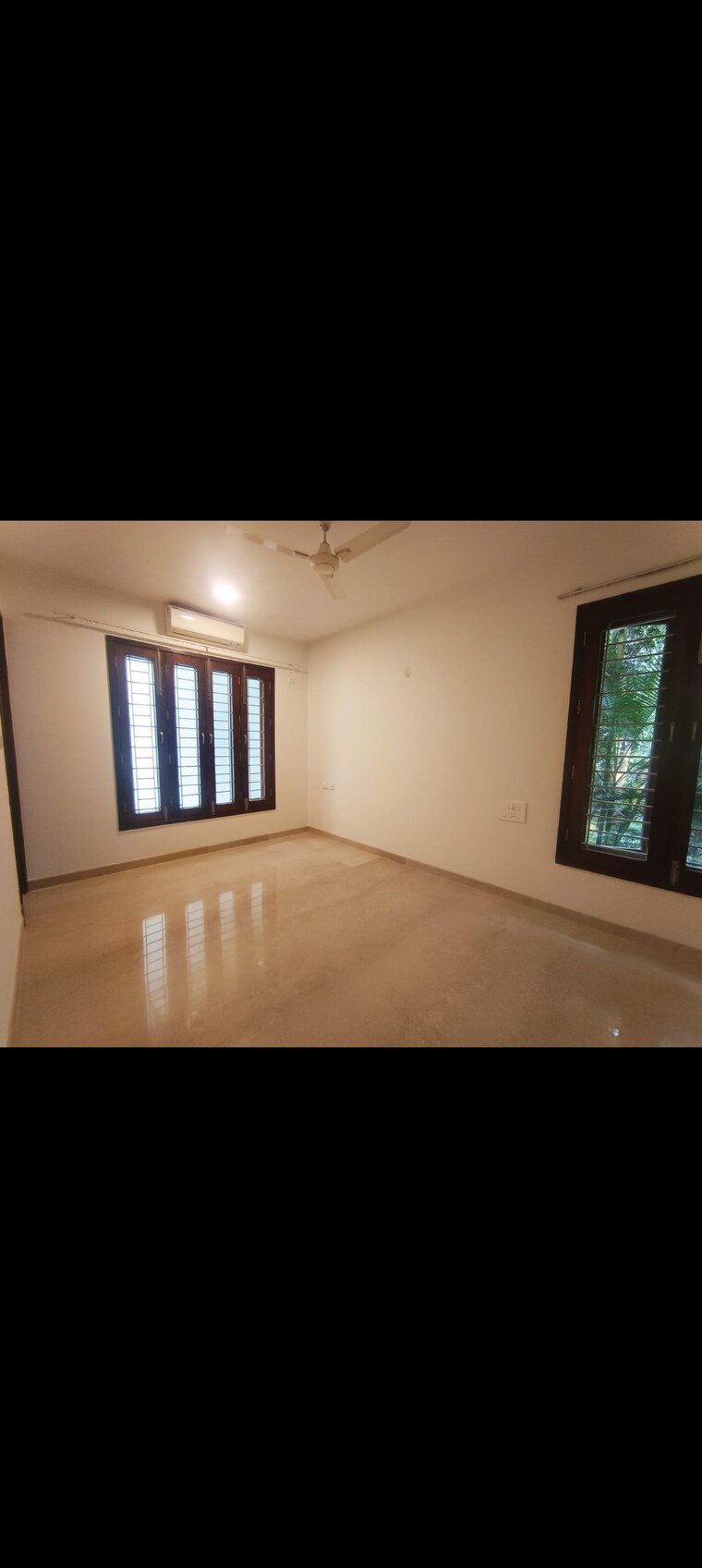 Room, indiranagar 3 Bedroom 2500 Sq.Ft. Apartment In Indiranagar Bangalore 9372166
