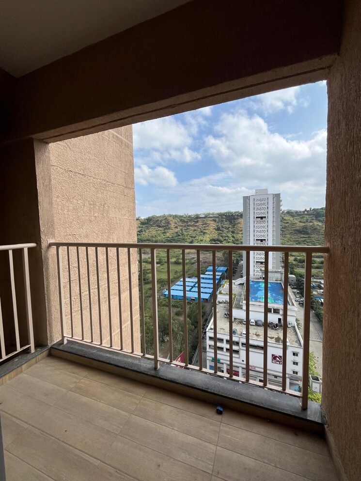 Balcony, godrej-green-vistas 1 Bedroom 468 Sq.Ft. Apartment In Mahalunge Pune 9372310