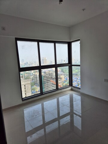 Room in 1 BHK Apartment at Ekdanta 24 Karat, Kurla East – for Rent