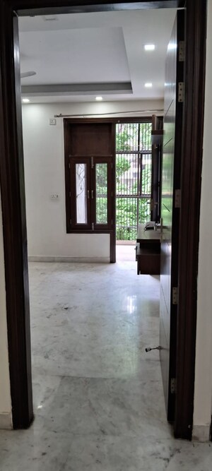 3 BHK Builder Floor For Rent in Patel Nagar