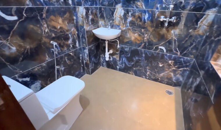 Bathroom, kr puram 3 Bedroom 1200 Sq.Ft. Villa In Kr Puram Bangalore 9372371