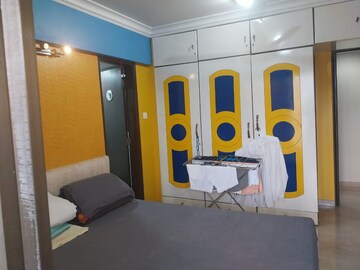 Bedroom in 3 BHK Apartment at Lake Primrose, Powai – for Sale