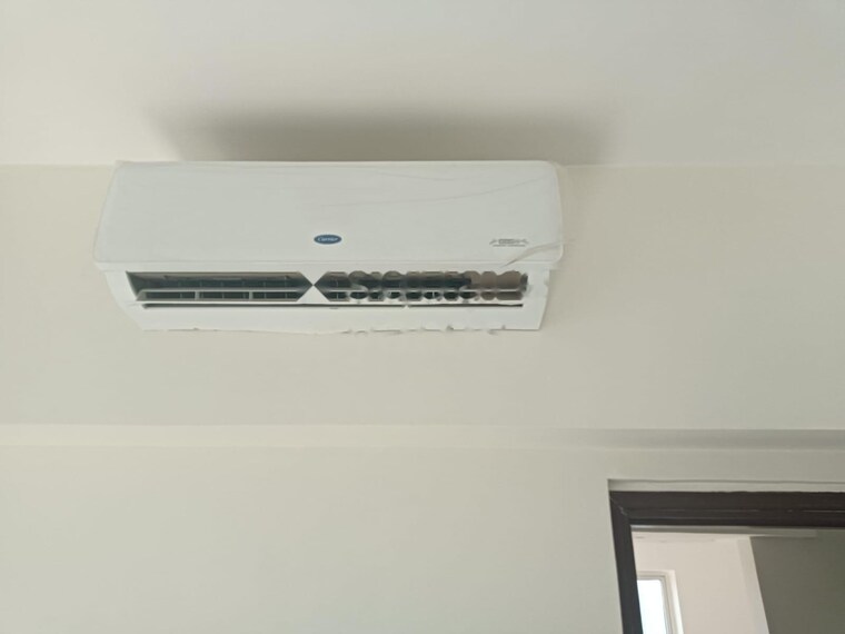 undefined, omkar-signet 2 Bedroom 580 Sq.Ft. Apartment In Malad East Mumbai 9372411