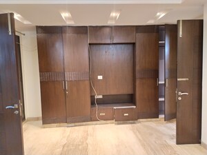 Master Bedroom in 3 BHK Builder Floor at Greater Kailash ii – for Rent