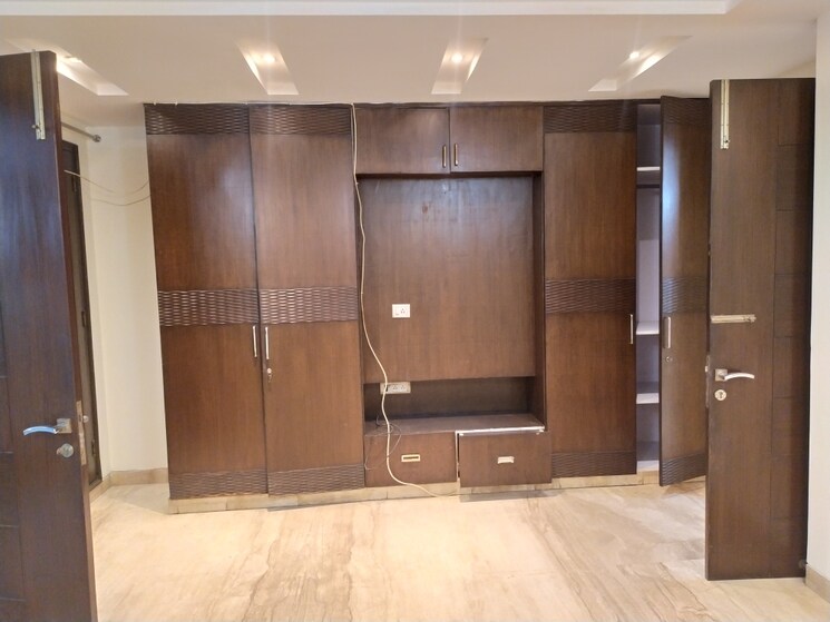Master Bedroom, greater kailash ii 3 Bedroom 3000 Sq.Ft. Builder Floor In Greater Kailash ii Delhi 9372516