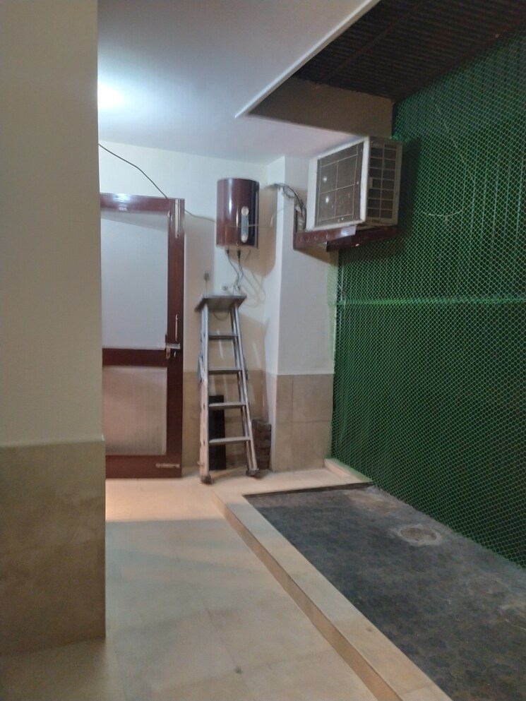 Balcony, greater kailash ii 3 Bedroom 3000 Sq.Ft. Builder Floor In Greater Kailash ii Delhi 9372516